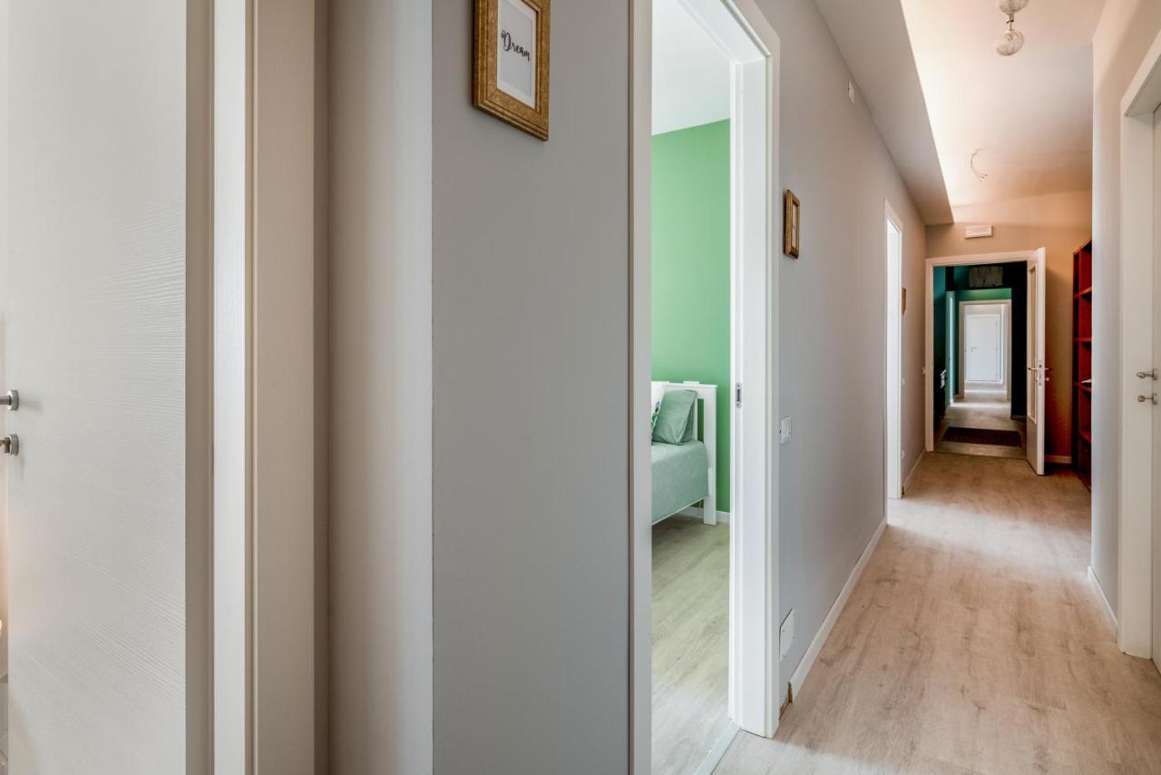 Family & Friends Rooms With Shared Bathroom Padua Buitenkant foto