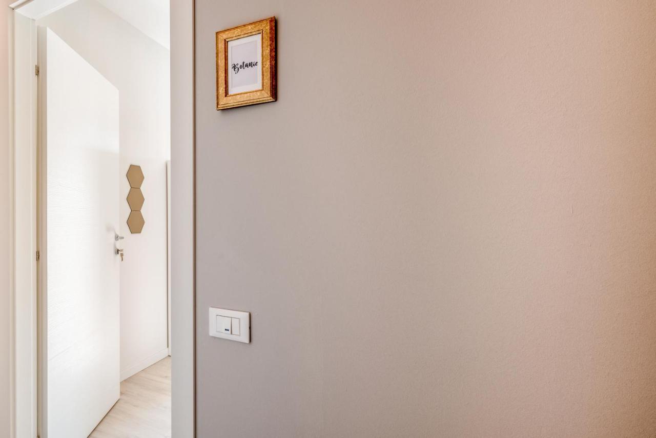 Family & Friends Rooms With Shared Bathroom Padua Buitenkant foto