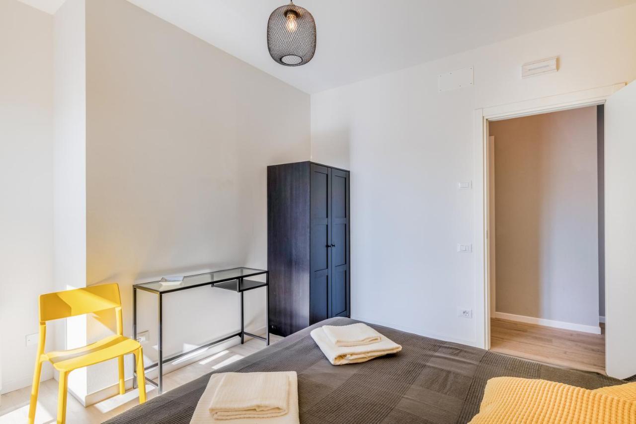 Family & Friends Rooms With Shared Bathroom Padua Buitenkant foto
