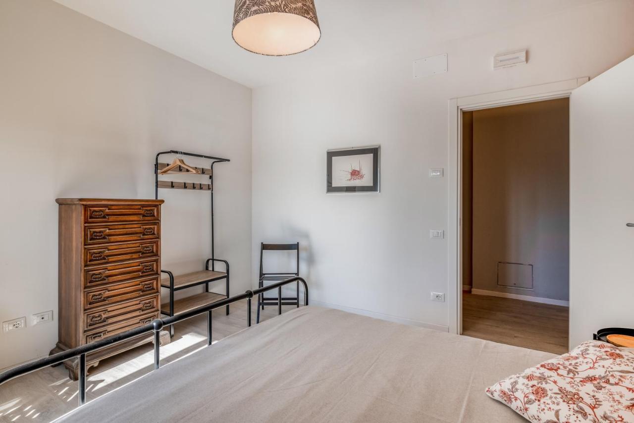 Family & Friends Rooms With Shared Bathroom Padua Buitenkant foto